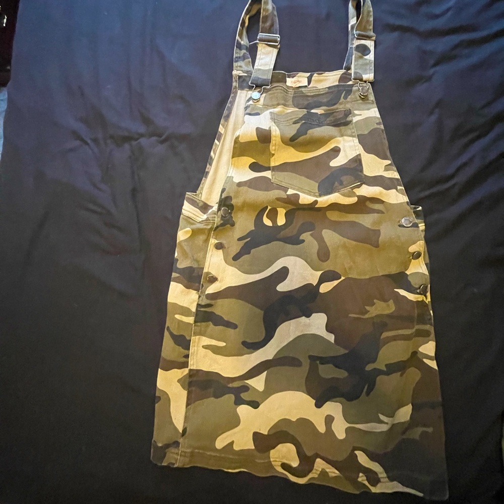 💚🤎Cute Camo overall dress🤎💚